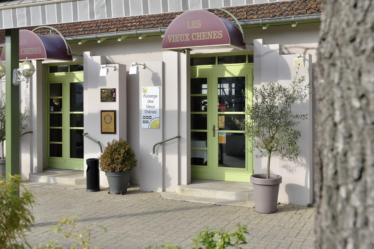 Logis Auberge Des Vieux Chenes Malemort ภายนอก รูปภาพ